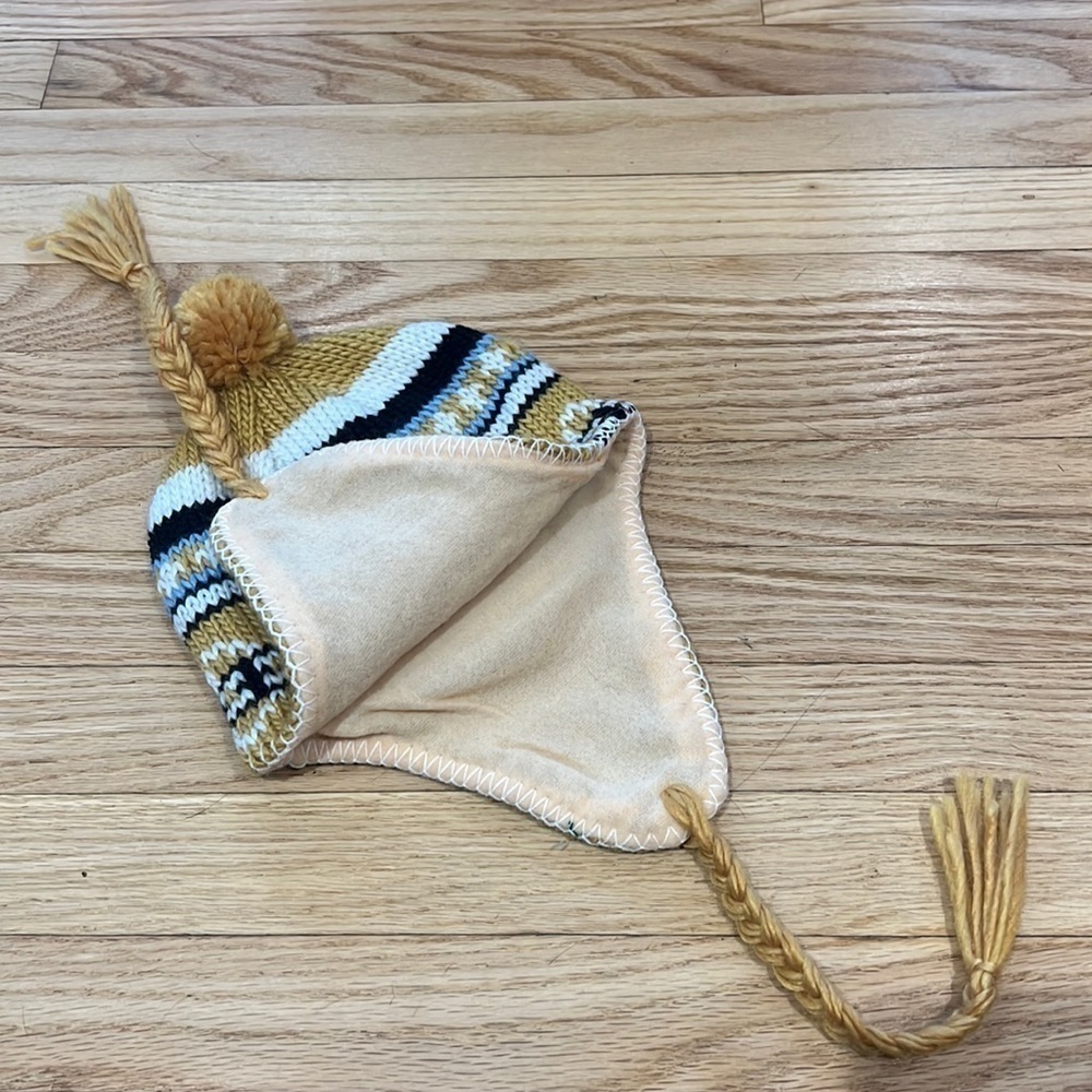 Vanessa Winter Hat - Picture 3 of 4